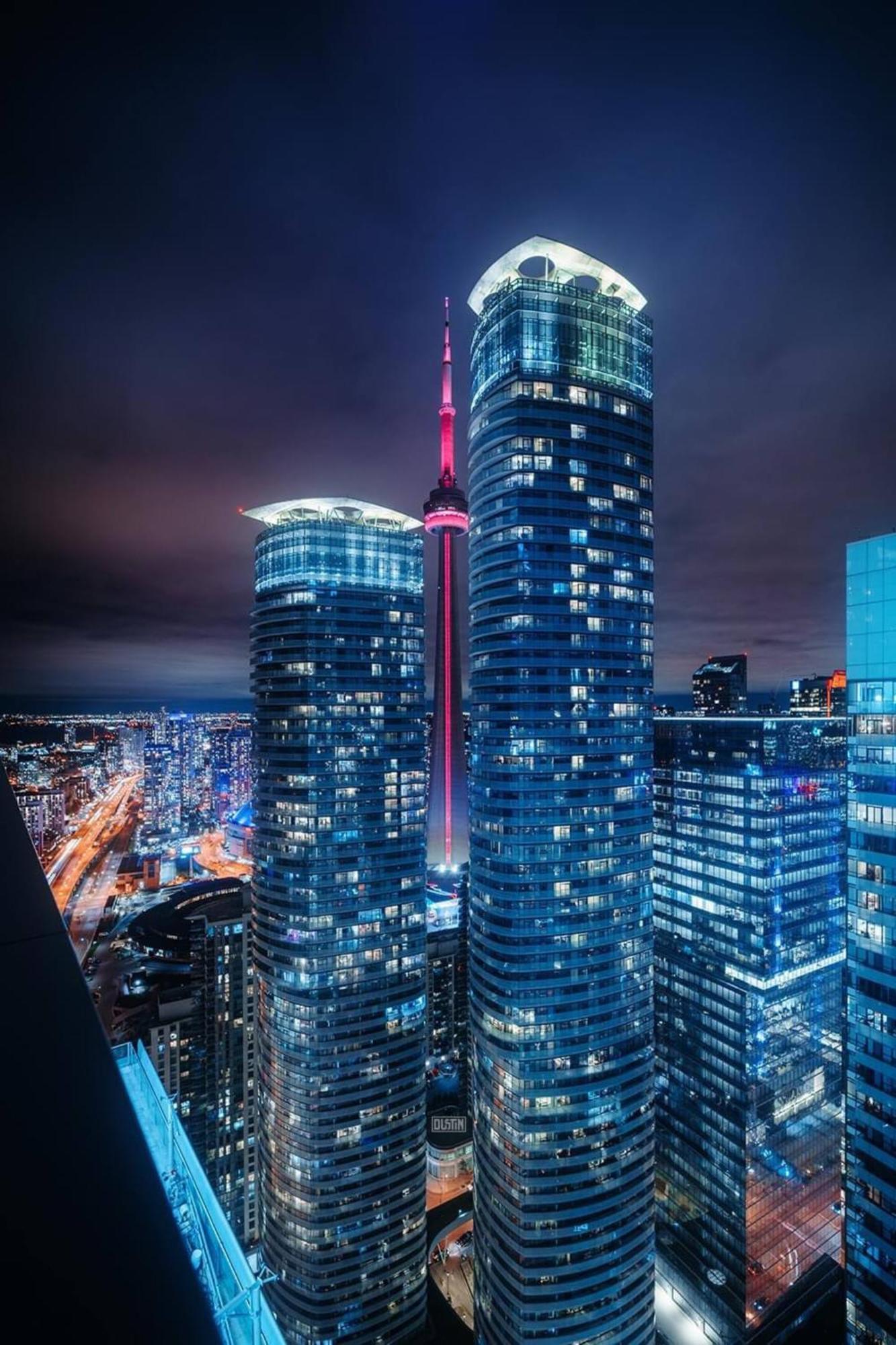 Grand Royal Suites Toronto Exterior photo